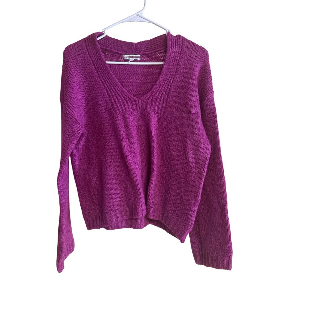 V-Neck Magenta Sweater By BP Size S